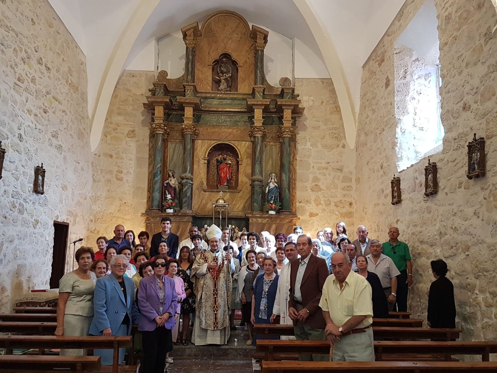VISITA DEL ARZOBISPO  DE BURGOS