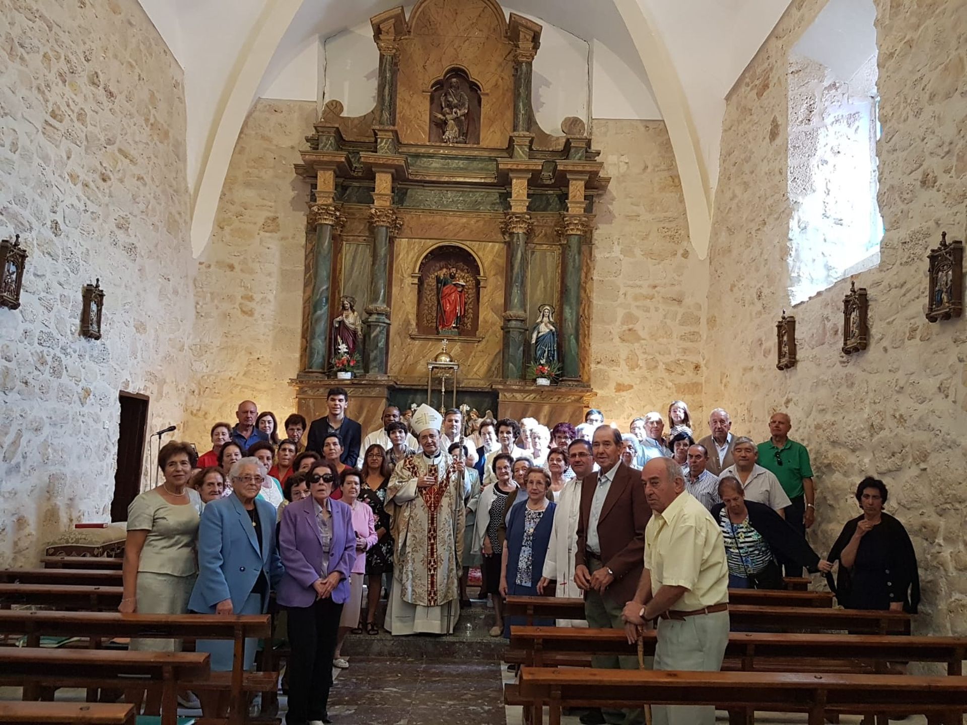 VISITA DEL ARZOBISPO  DE BURGOS