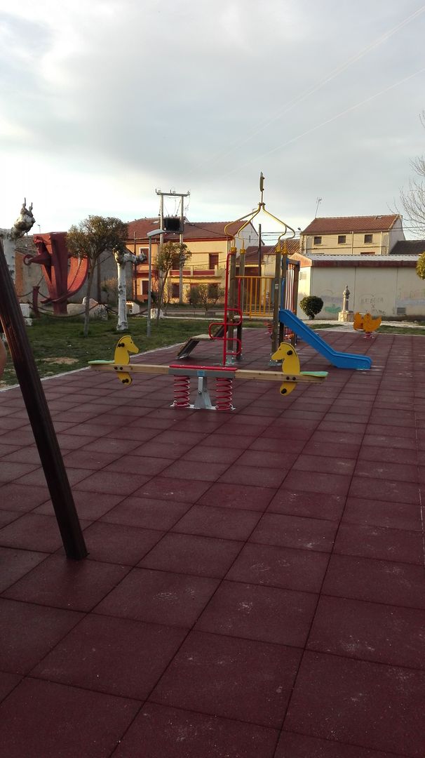 Mejoras importantes en el parque infantil.